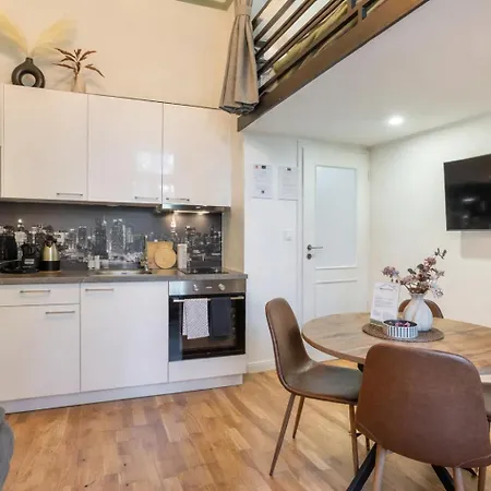 Apartman Homely I Big Apti Elevator I Self Check-in Prága