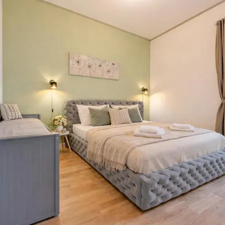 3br - Self Check-in - 1 - Sleeps 8 * Prag
